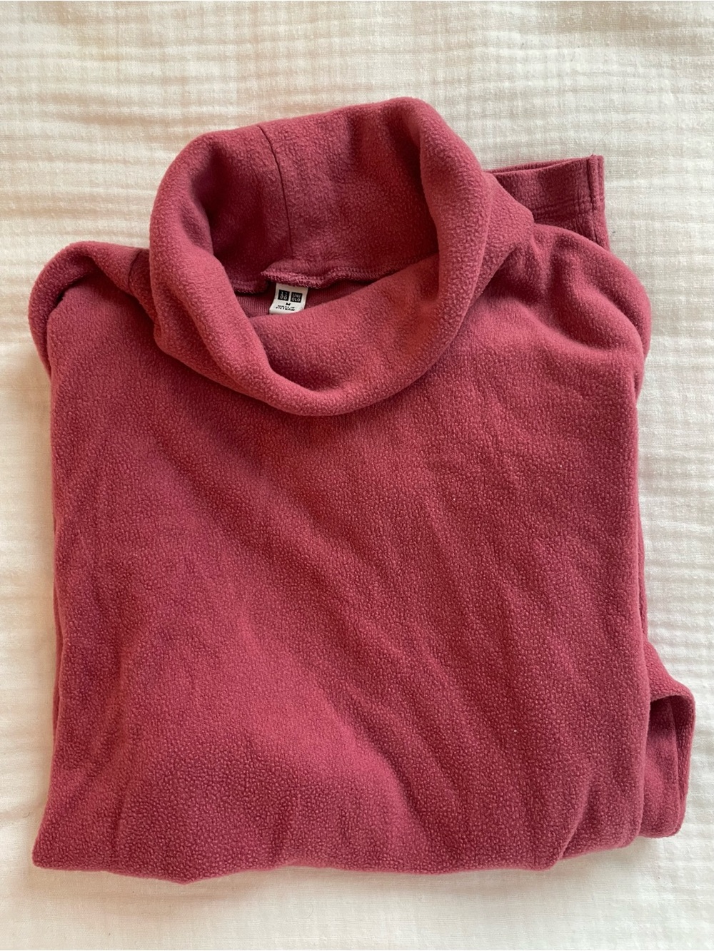 Pink/Maroon Uniqlo Heattech Turtleneck Sweater